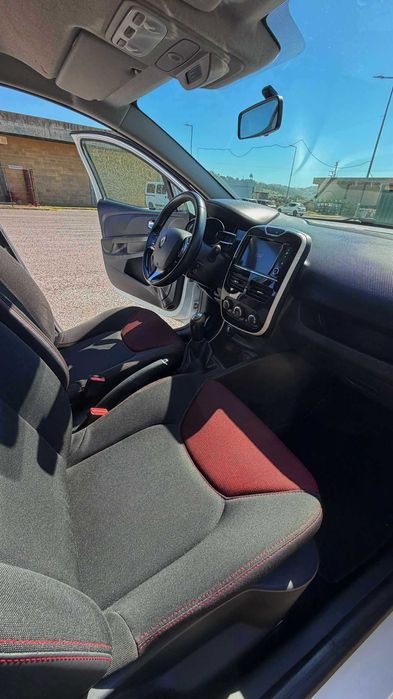 Renault Clio Sport Tourer 1.5 DCI