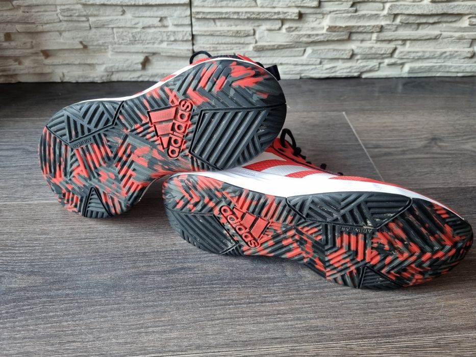 Buty Adidas Own the game rozmiar 42