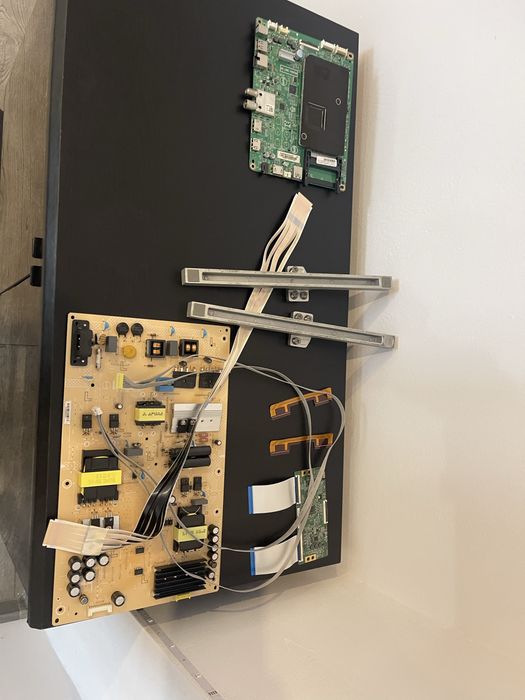 Części Philips 75pus7805/12 płyta główna/zasilania nóżki