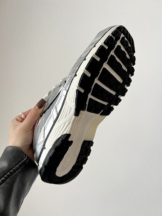 Чоловічі Кросівки Nike P-6000 Metallic Silver Кроссовки Найк Взуття