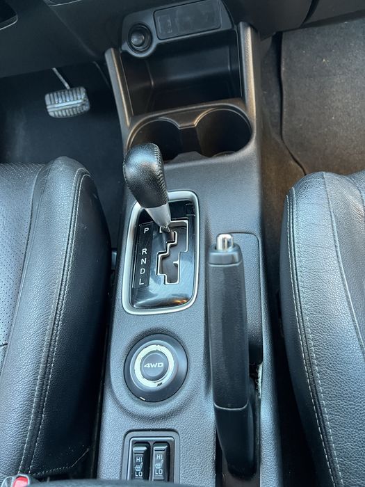 Mitsubishi Outlander 2012