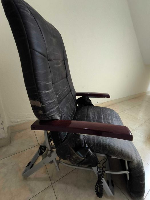 Cadeira de relaxamento com massagem.