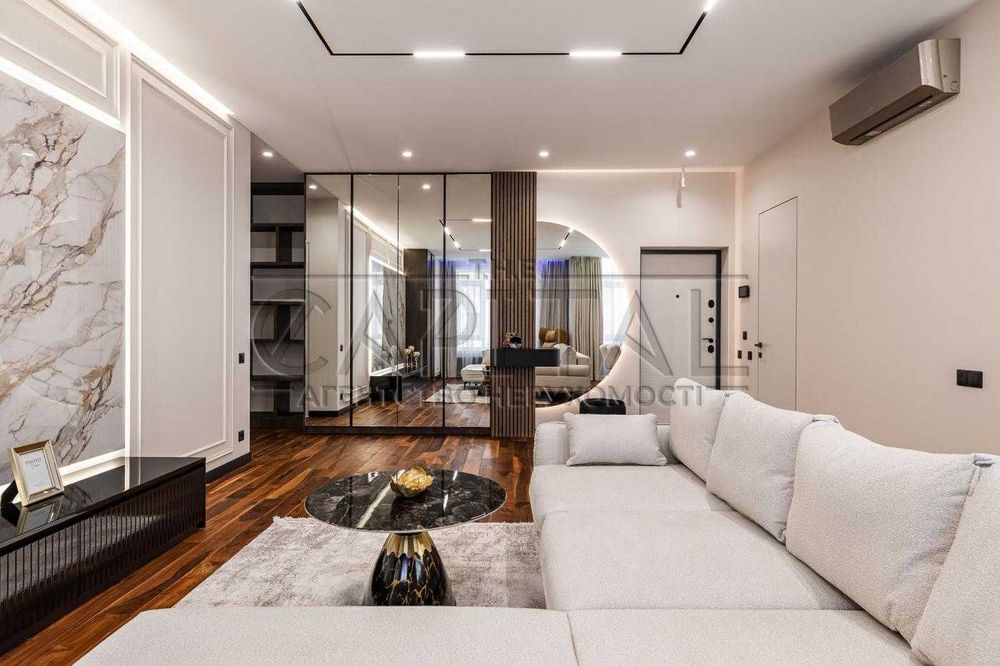 Apartment in Kyiv - View 2