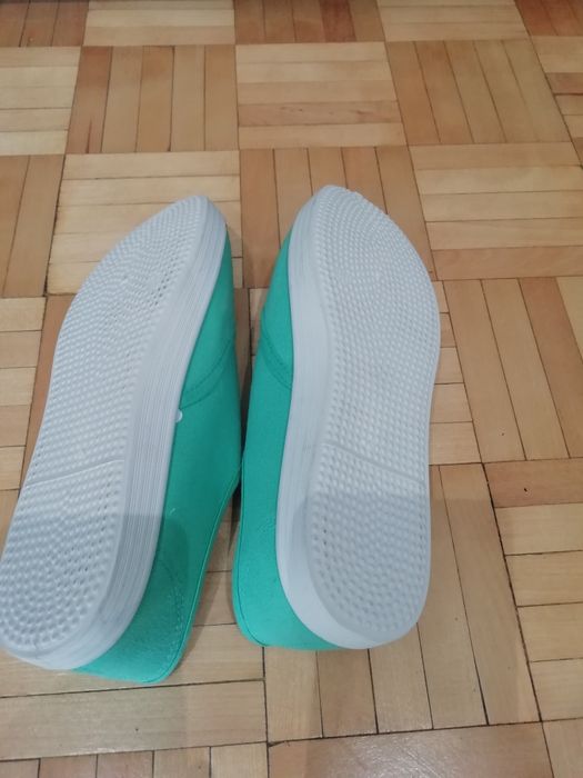 Tenisówki nowe ideal r 36