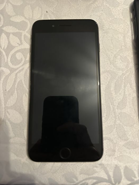 Iphone 8 plus 64gb preto