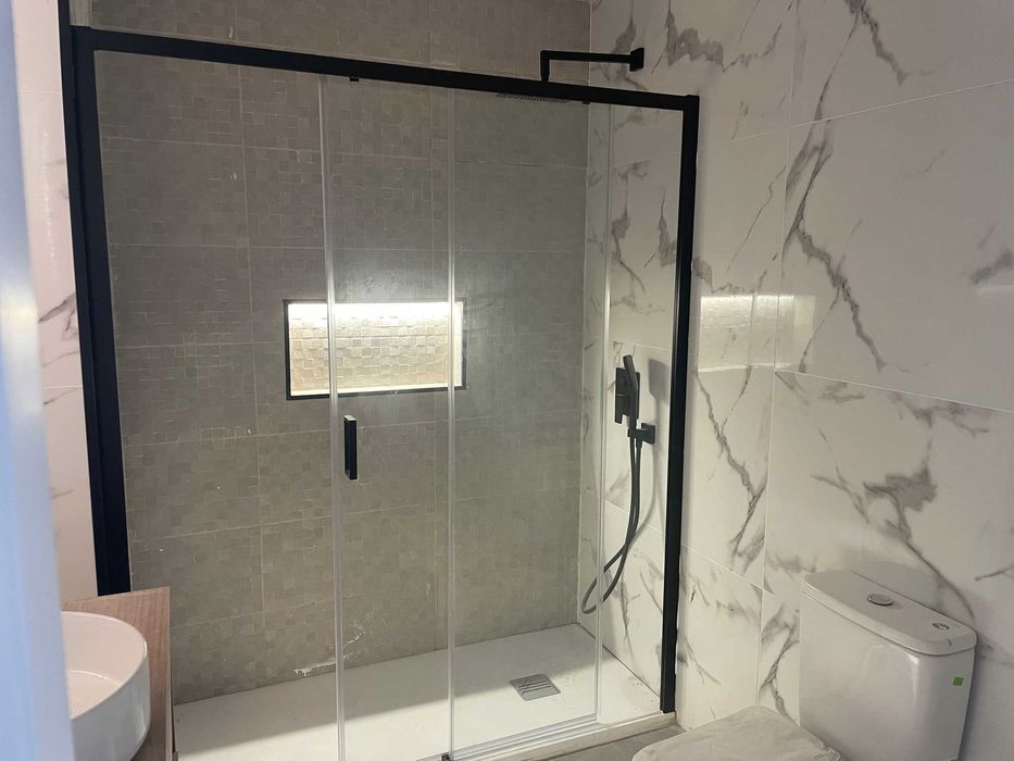 Quarto Particular para Estudante Universitária. Zona Hosp S.João/ISCAP