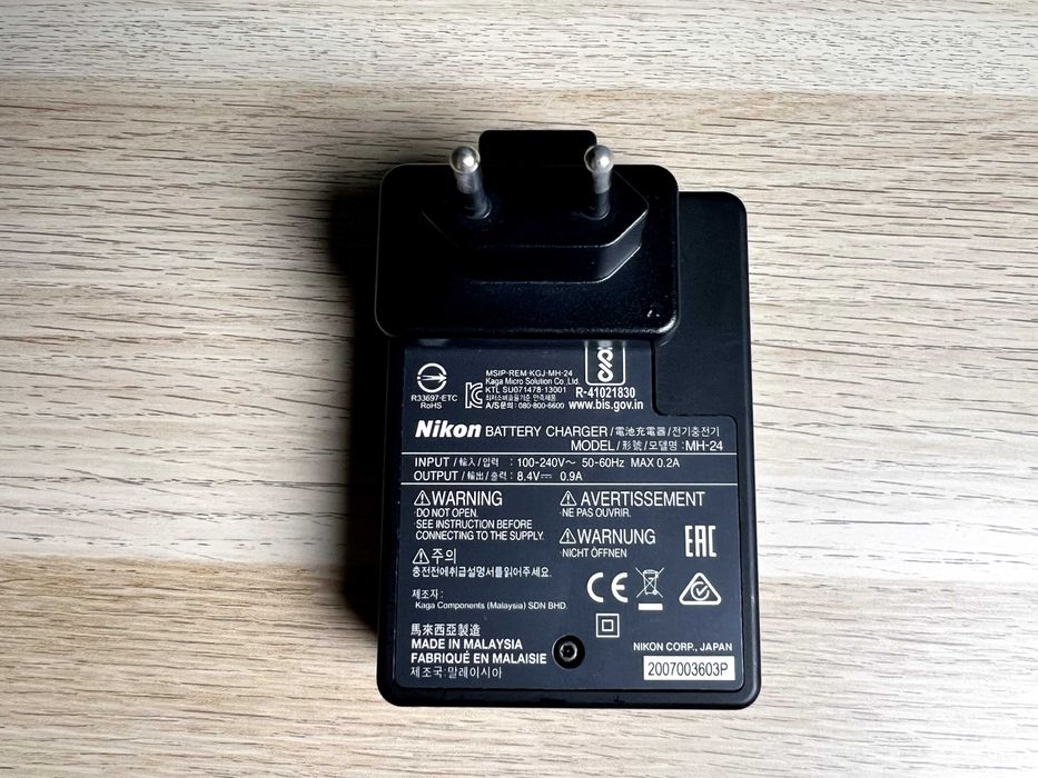 Carregador Nikon MH-24