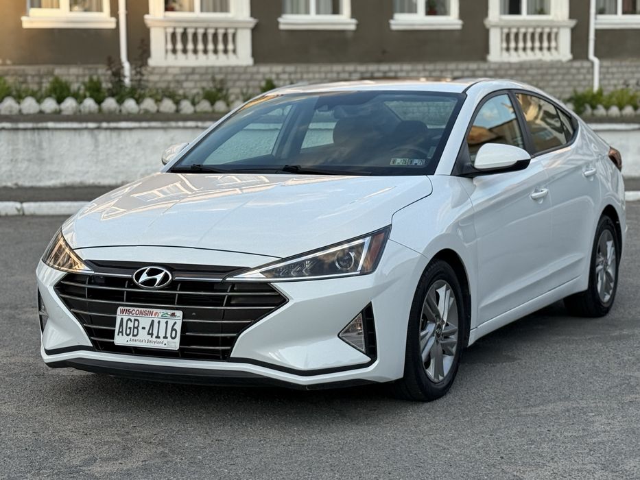 Hyundai Elantra 2020