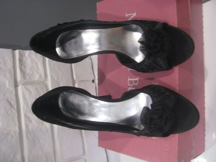 buty, szpilki satynowe nr 38