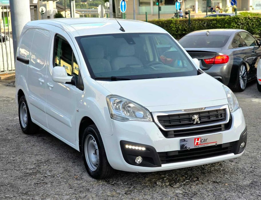 PEUGEOT PARTNER L1 1.6HDI 100CV "AUTOMÁTICA" "IVA DEDUTÍVEL" 3 LUGARES