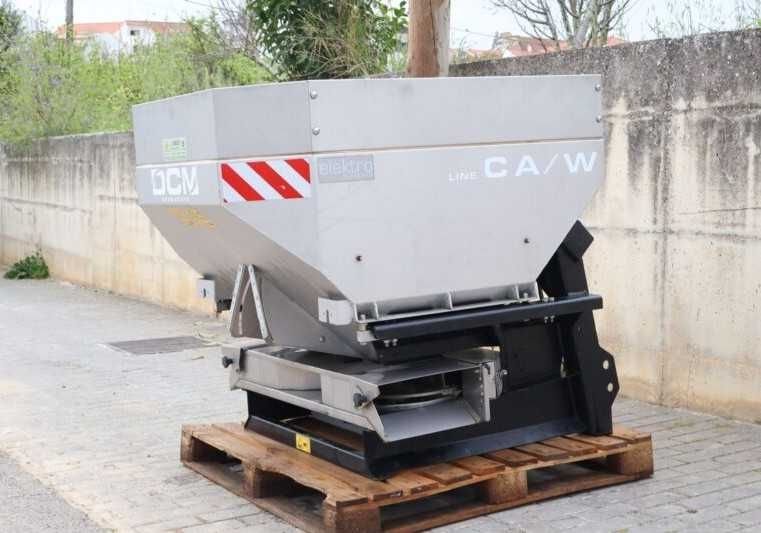 Distribuidor de Adubo DCM SW5 – Semi-Novo