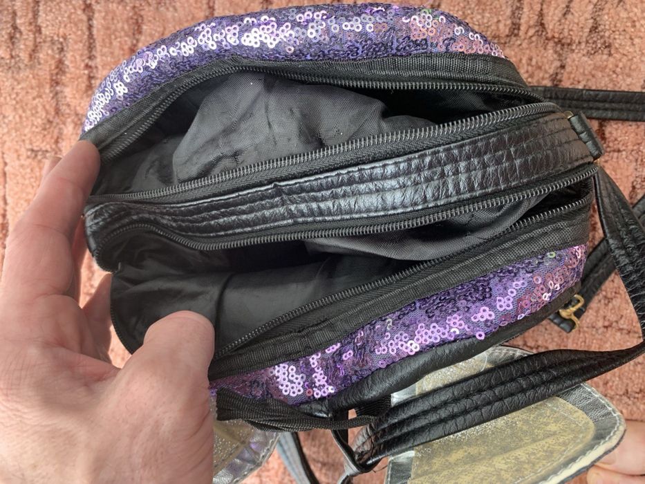 Продам рюкзак б/у для девочки