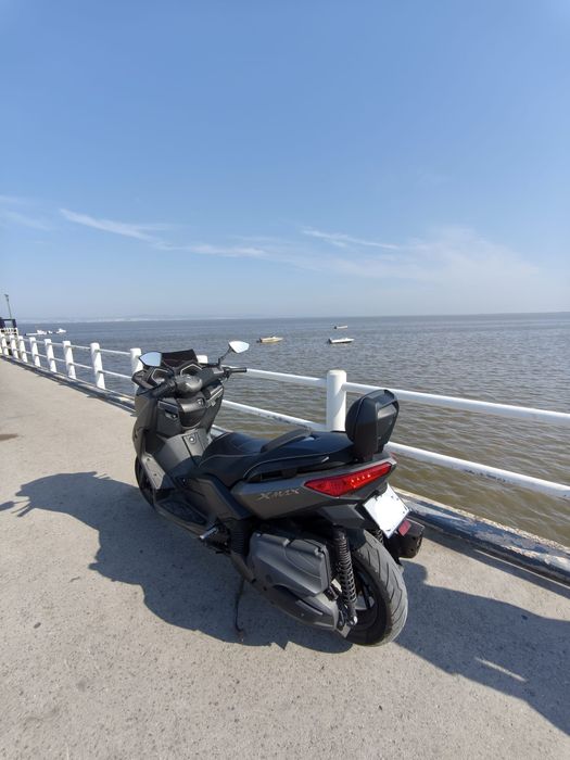 Vendo Yamaha xmax 400