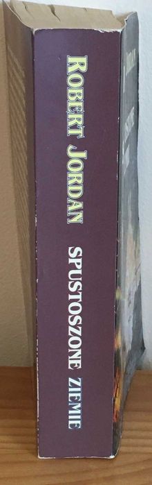 Robert Jordan " Spustoszone Ziemie "