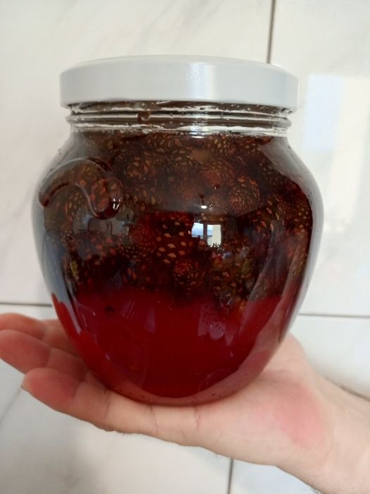 Варення з молодих соснових шишок.продам варенье из шишек