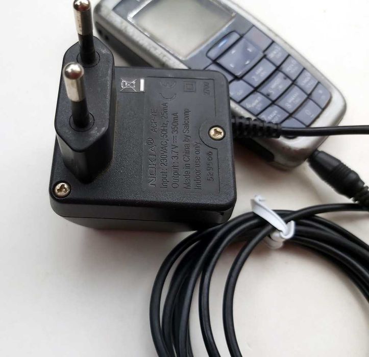 Мобильник кнопочный Нокия Nokia б.у