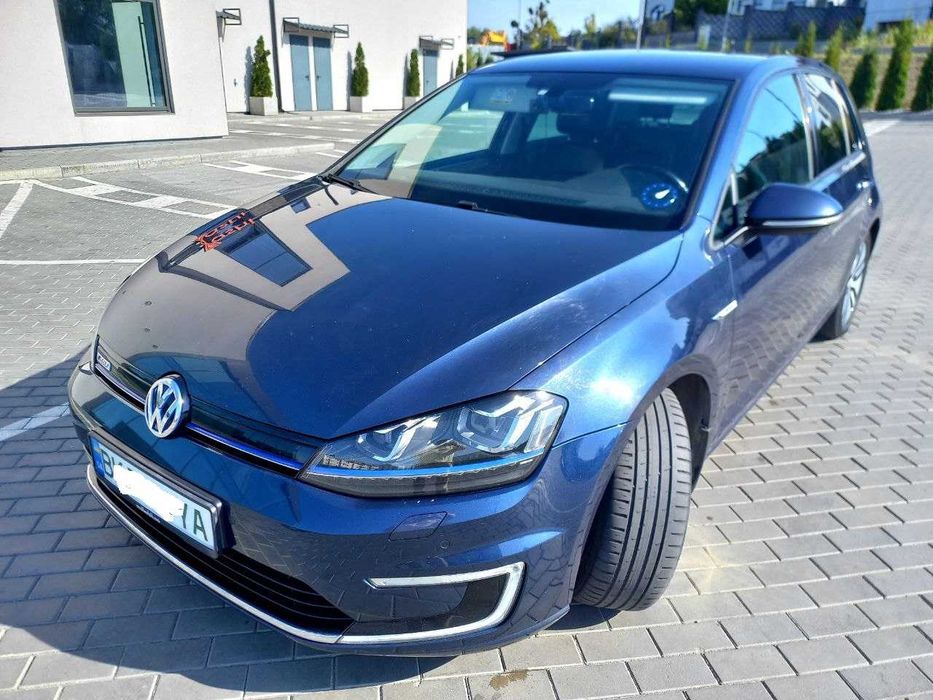 Volkswagen E-golf, Highline,  2016, нова батарея 24kwt, шкіра