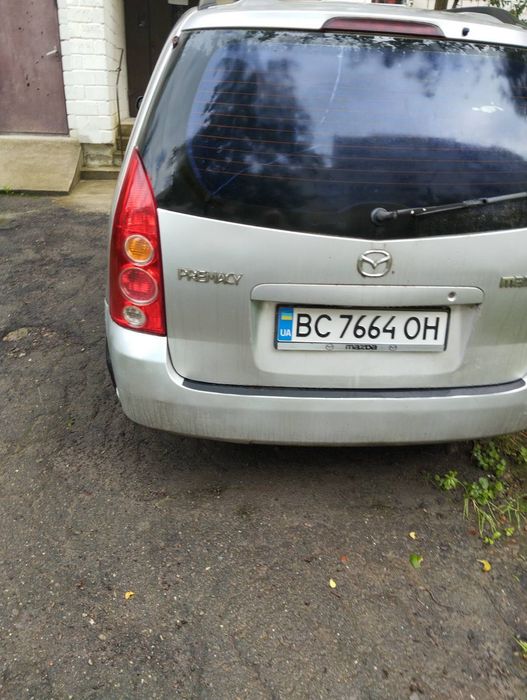 Автомобіль Mazda Premacy