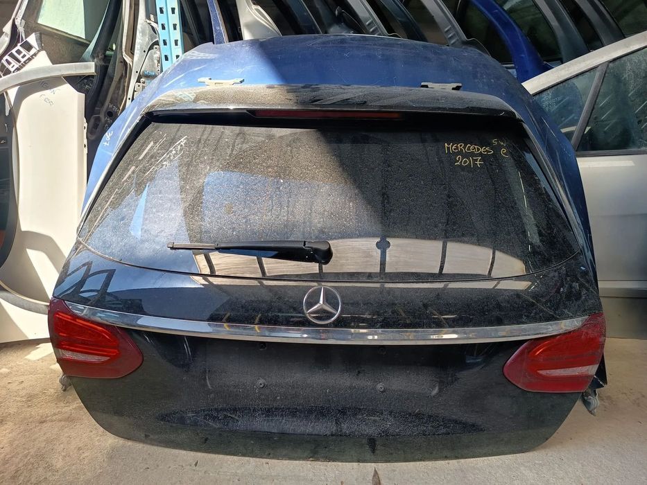 Tampa mala Mercedes W205 carrinha ano 2017