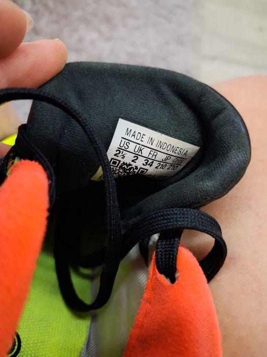 Buty dziecięce rozm.34 turfy