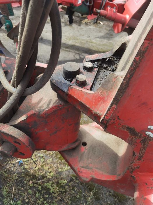 Продаються Плуги KVERNELAND RN 100