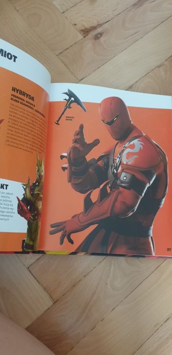 Oficjalny przewodnik Fortnite stroje 2