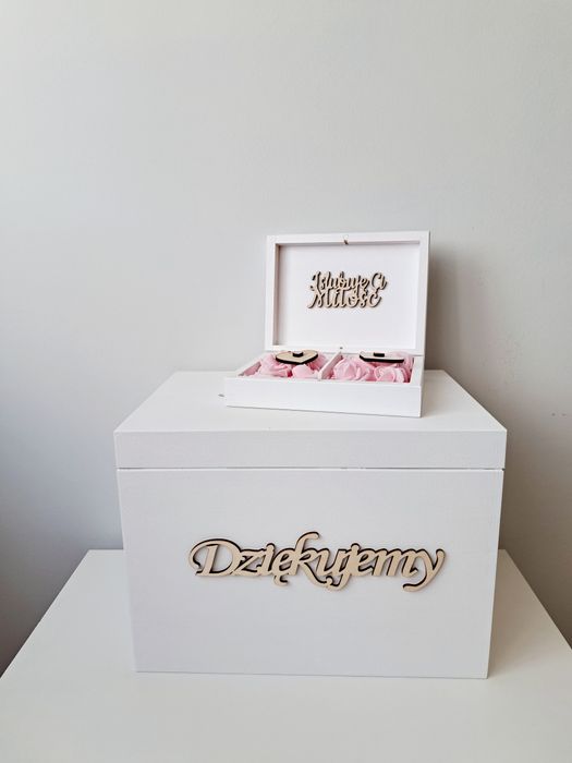 Białe pudełko na koperty obrączki wesele ślub dekoracje ślubne