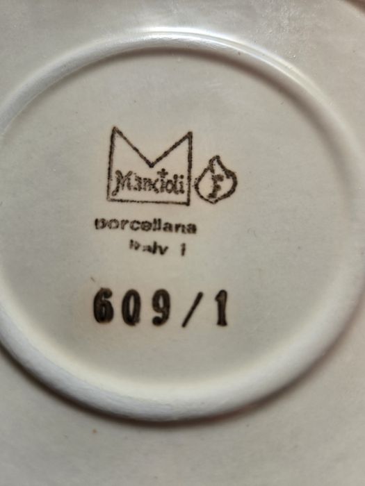 Misa sygnowany ceramiczna