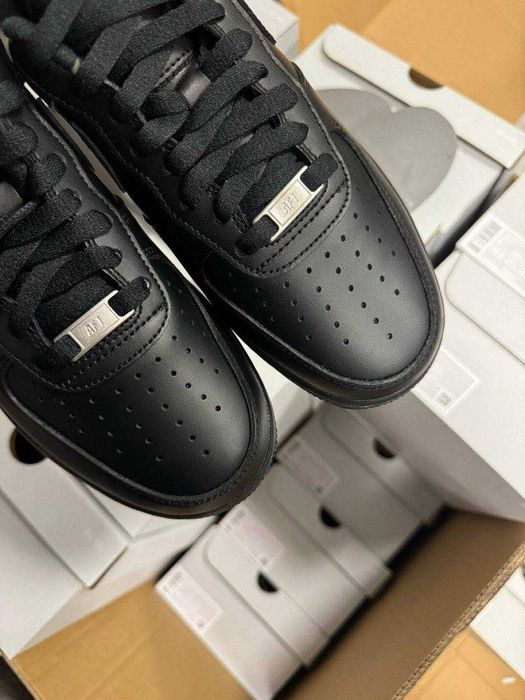 Nike Air Force 1 Low Czarny r.43