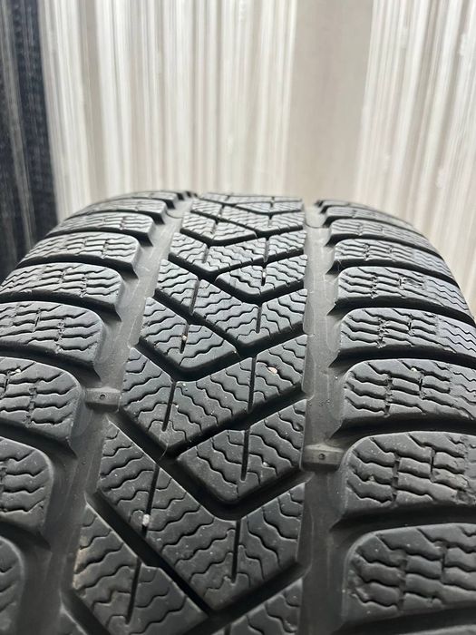 Зимние шины б/у в хорошем состоянии