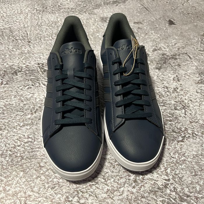 США! Кросівки GRAND COURT 2.0 42-45