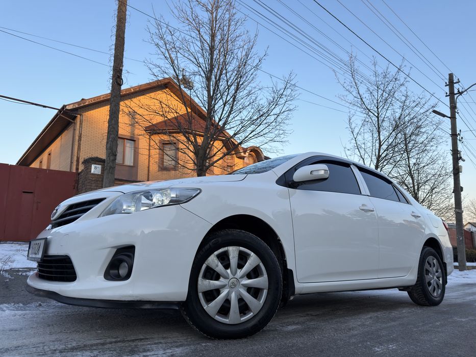 Продам Toyota Corolla