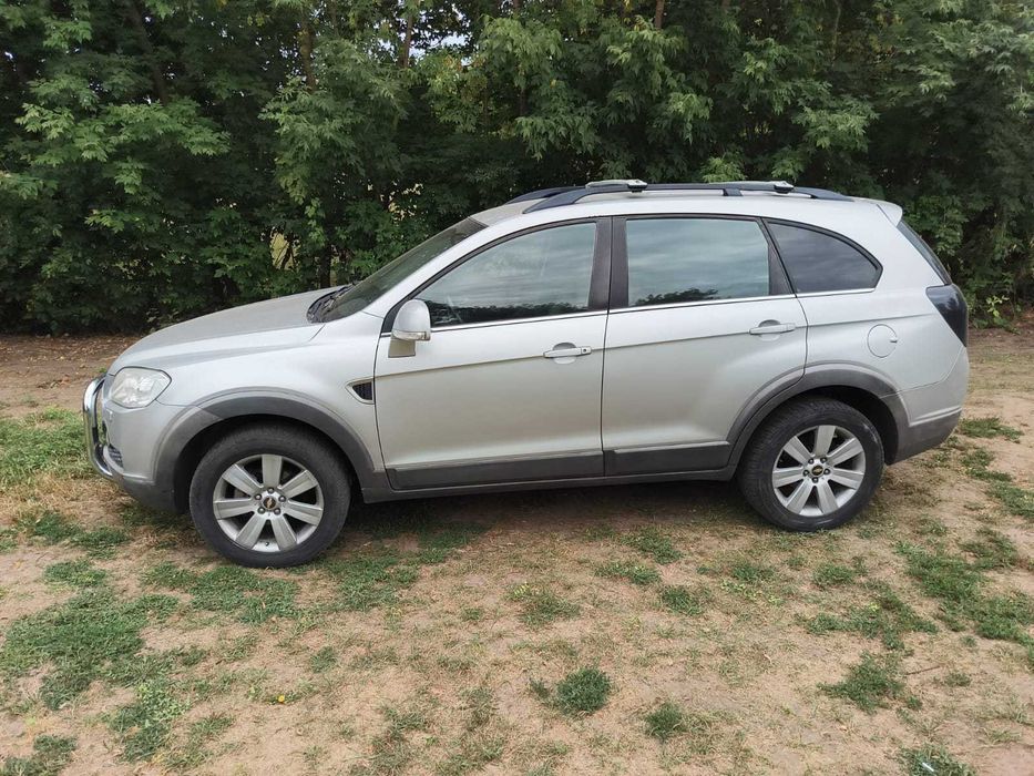 Продам Chevrolet Captiva