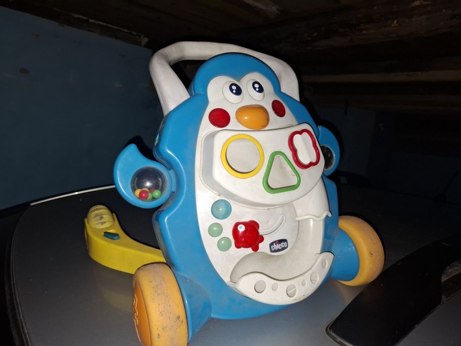 Продам ходунки-каталка Chicco