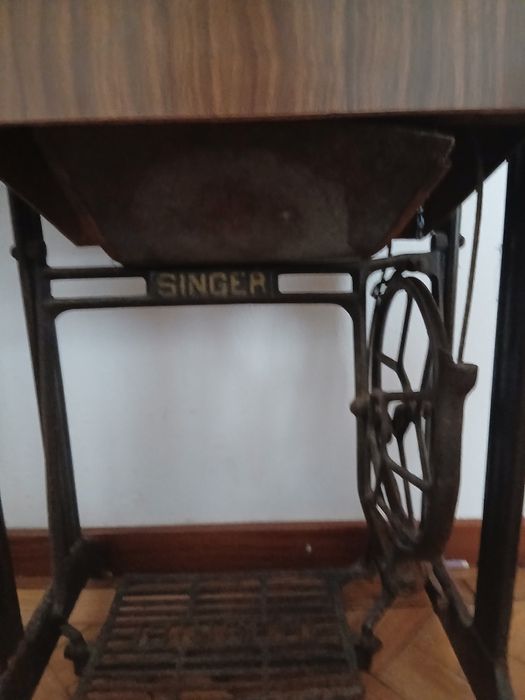 Máquina costura Singer