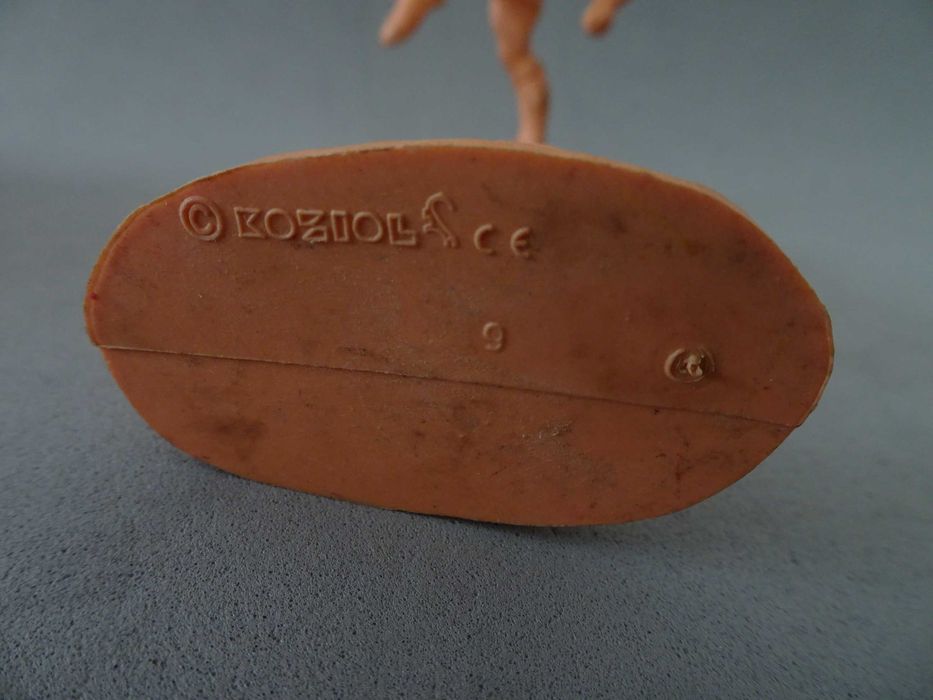 Figuras em PVC jogadores de futebol