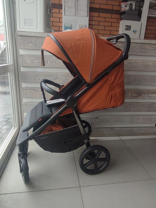 Прогулочная коляска Carrello Bravo Plus 2024 прогулянкова