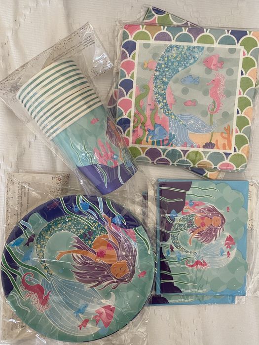 Diversos kits de festa (unicórnio, sereia, flamingo, limão, melancia,