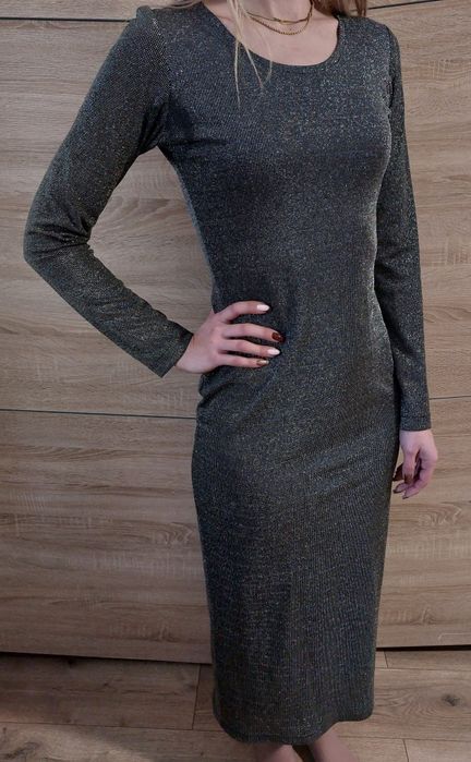 Sukienka Brokatowa maxi