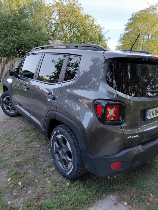 Джип Ренегейт4×4 Jeep Renegade 4×4