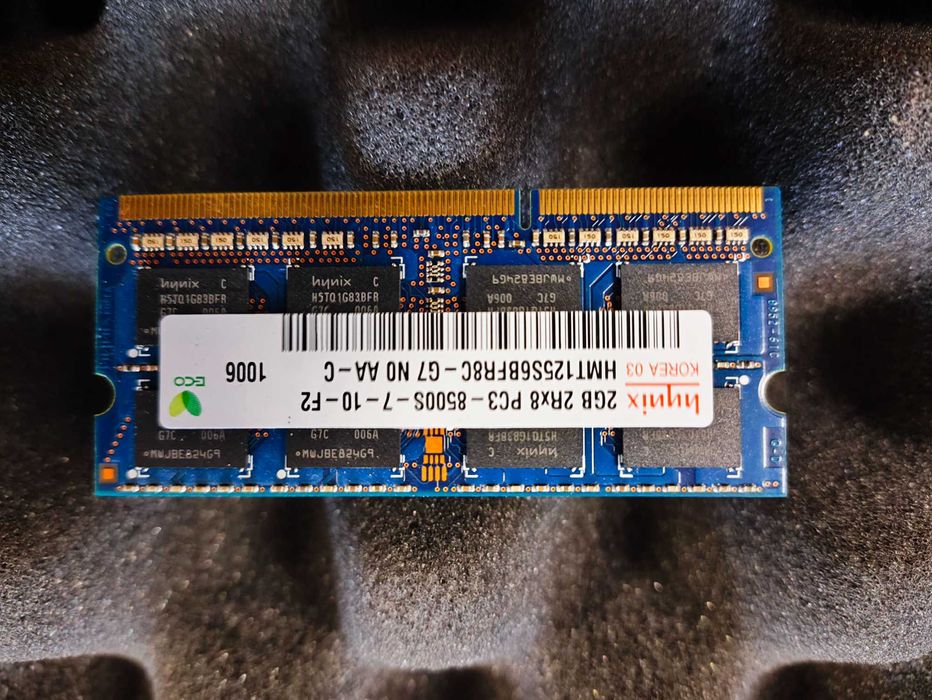 Оперативна пам'ять Hylix 2 gb до ноутбука.