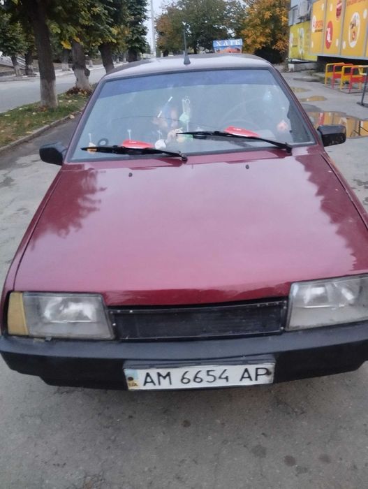 Автомобіль ваз2109