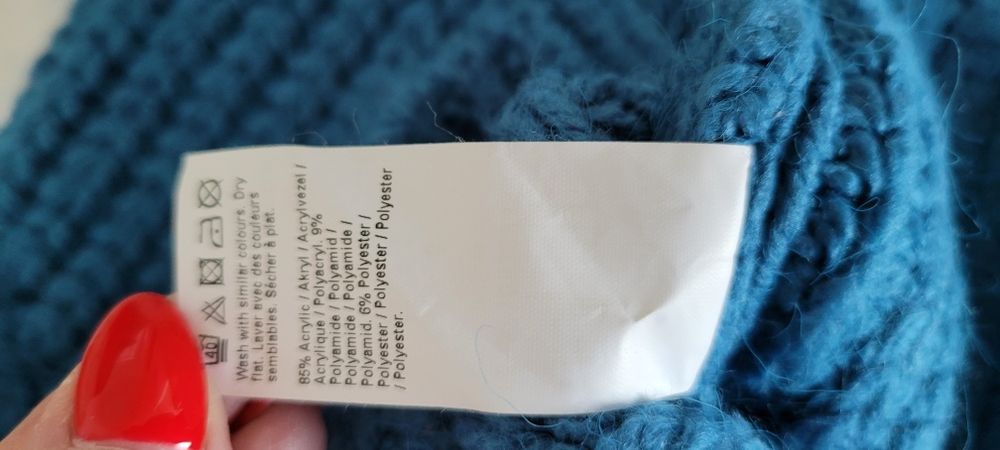 Sweter damski marki River Island