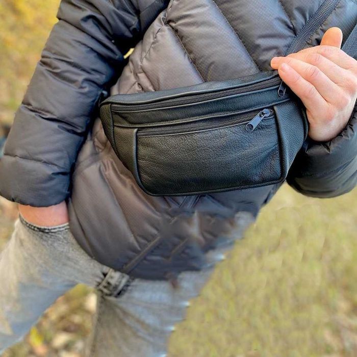 Шкіряна якісна бананка чоловіча/жіноча сумка чорна з натуральної шкіри