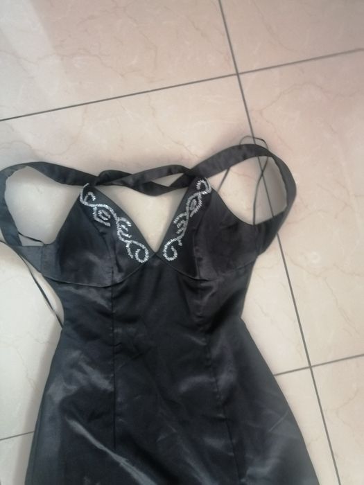 Sukienka- studniówka