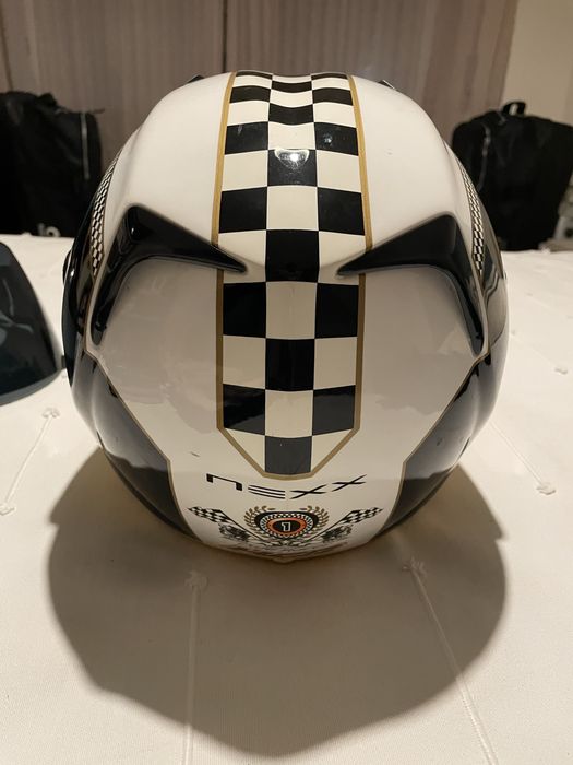 Capacete Nexx XR1R Café Racer Pr c/ Br - Brilhante