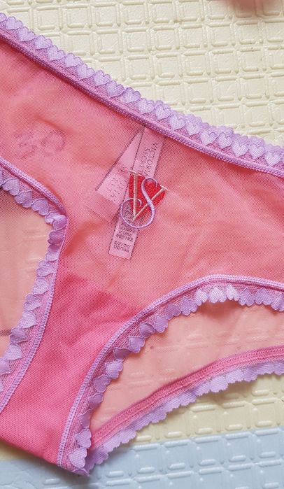 Трусики Victoria's Secret Вікторія Сікрєт розмір S стрінги бразиліани