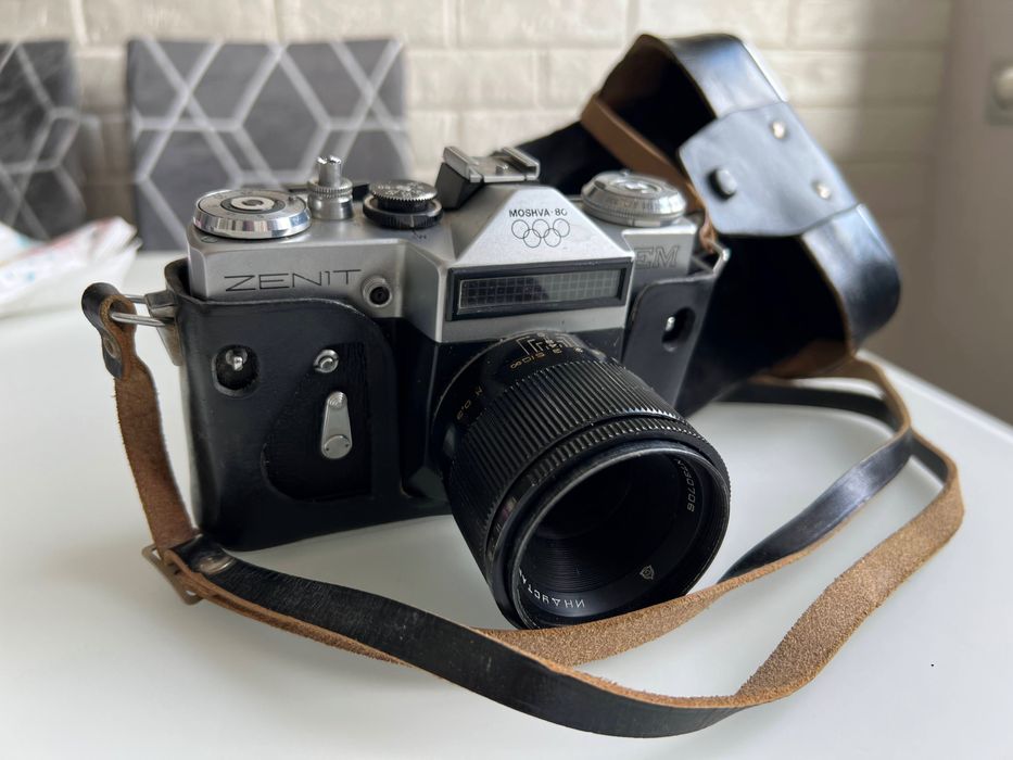 Фотоаппарат ZENIT EM (Олимпиада-80) с объективом ИНДУСТАР-61Л/3