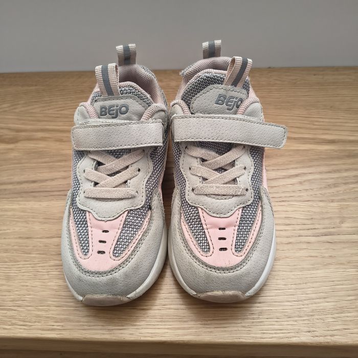 Adidasy dla dziewczynki 29