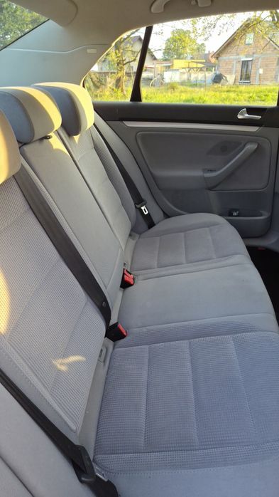 VW Jetta 2.0 FSI